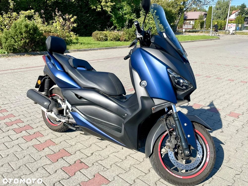 Yamaha X-max - 1