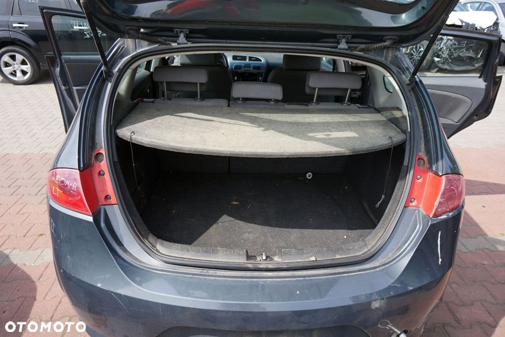 SEAT LEON II 1P1 5D HB 2007 LS7Z 1.6 8V BSE 102KM JHV CZARNY na części - 10