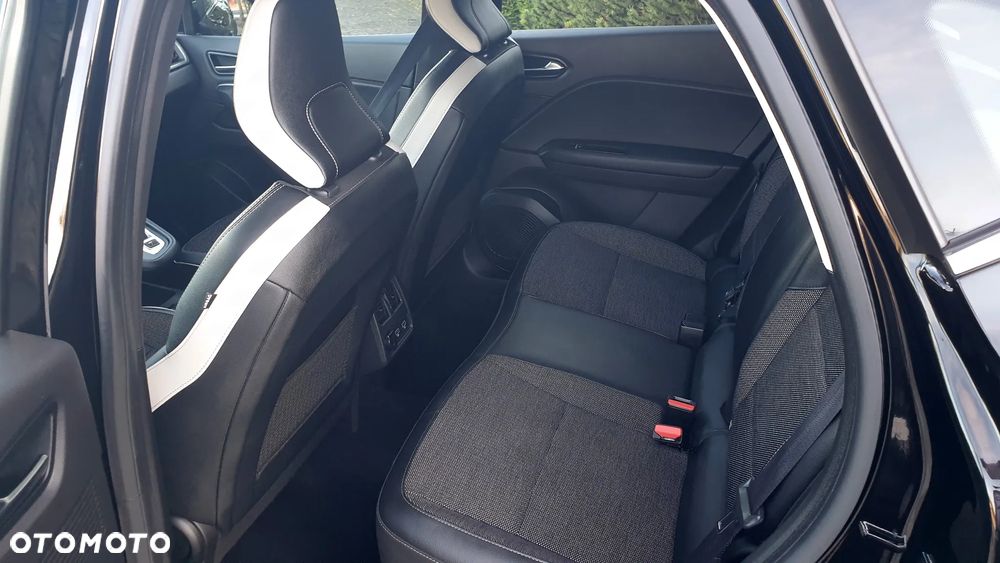 Renault Captur 1.6 E-TECH Plug-In Initiale Paris - 20