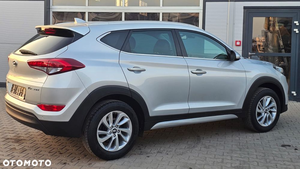 Hyundai Tucson blue 1.6 GDi 2WD Passion - 3