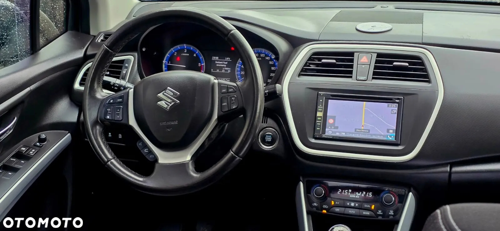 Suzuki SX4 S-Cross 1.6 DDiS Premium - 12