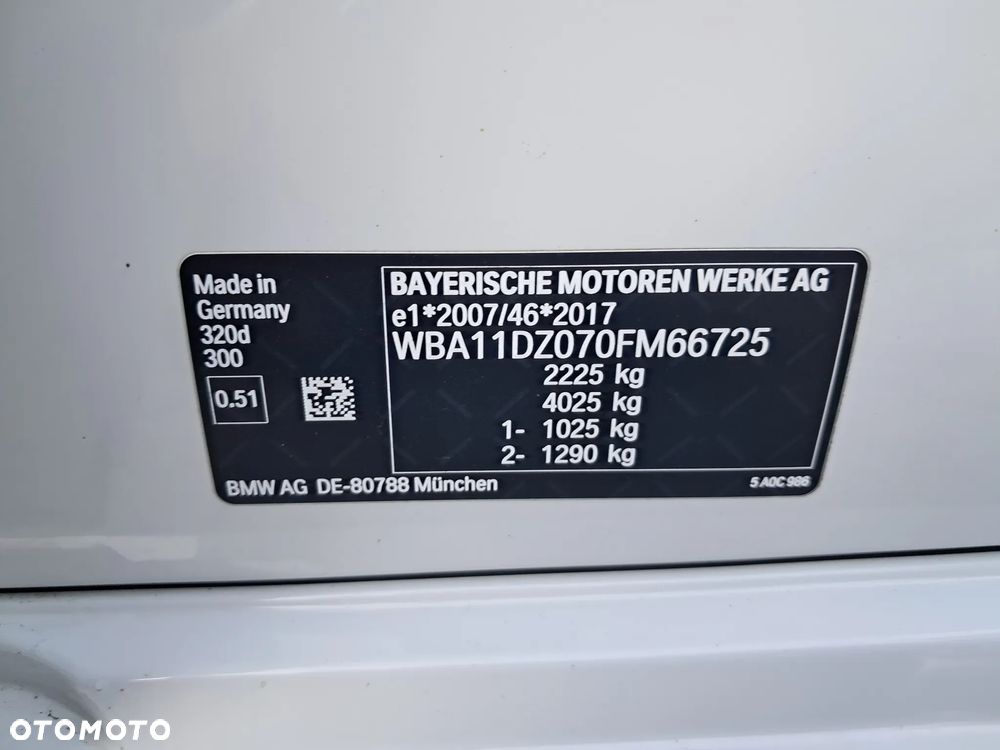 BMW Seria 3 320d Advantage sport - 37
