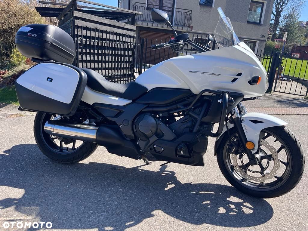 Honda CTX - 1
