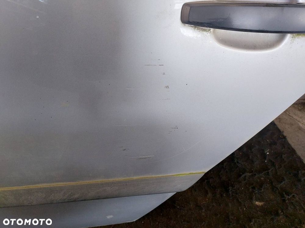 DRZWI KOMPLETNE LEWY TYŁ ASTRA H HB 5D Z157 - 2