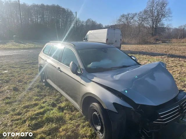 Volkswagen Passat 1.4 TSI BMT ACT Highline - 4