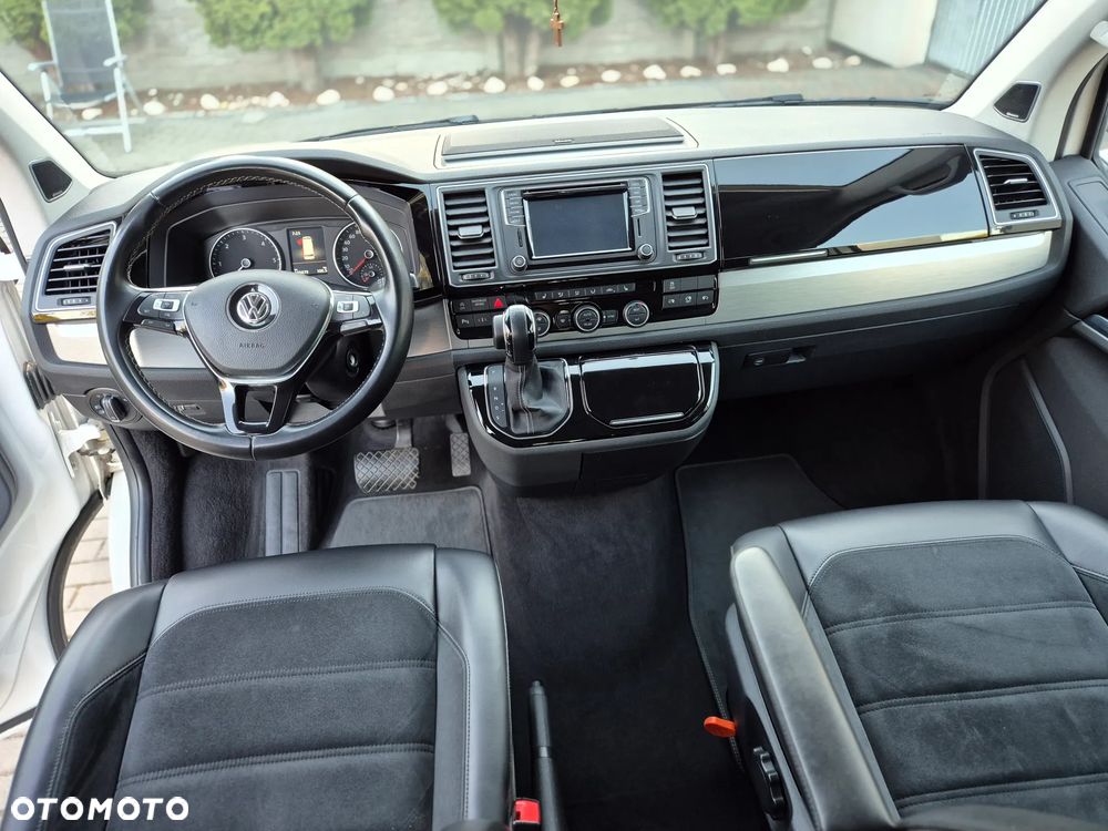 Volkswagen Multivan - 12