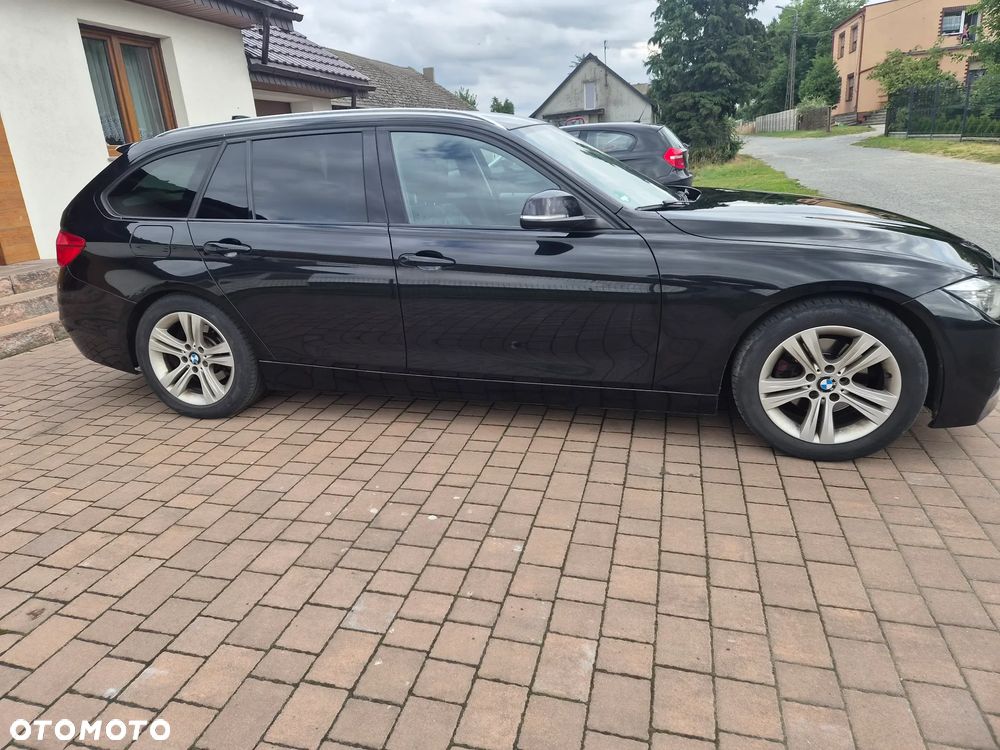 BMW Seria 3 320d Luxury Line - 3
