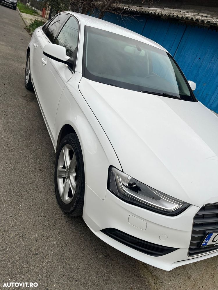 Audi A4 2.0 TDI Multitronic - 5