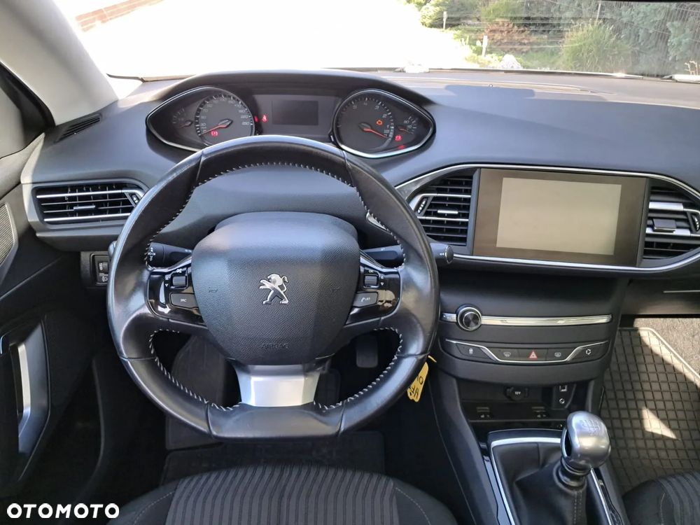 Peugeot 308 1.6 THP Active - 7