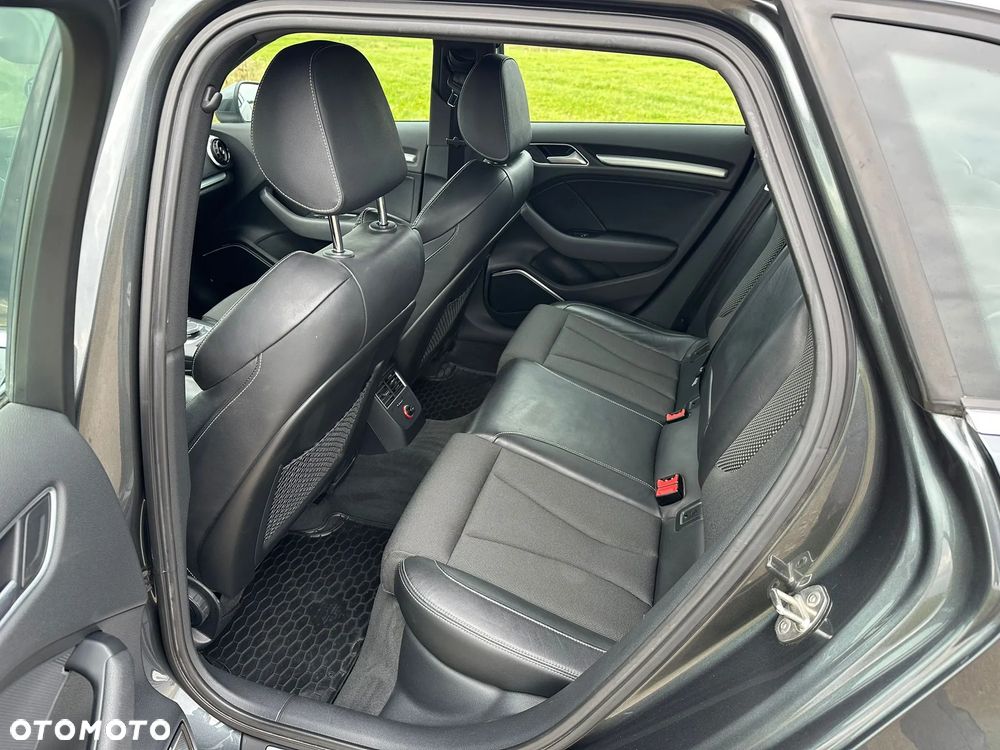 Audi A3 Sportback 2.0 TDI S tronic - 12