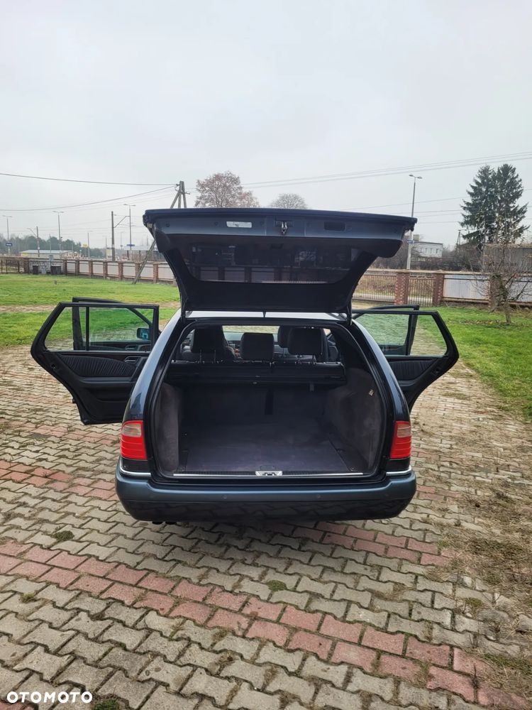 Mercedes-Benz Klasa E 430 T Elegance - 14