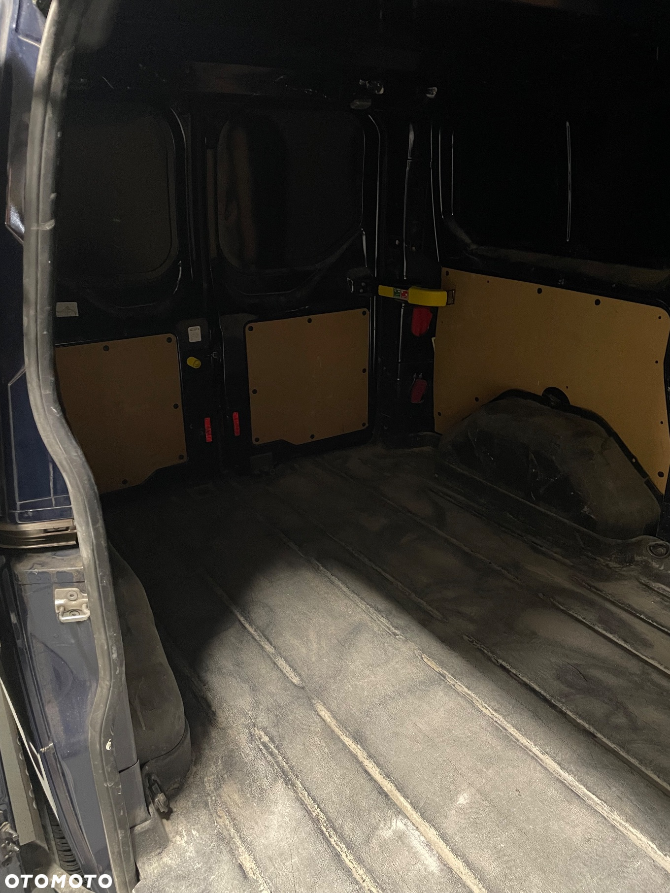 Ford Transit Custom 270 L1H1 Ambiente - 9
