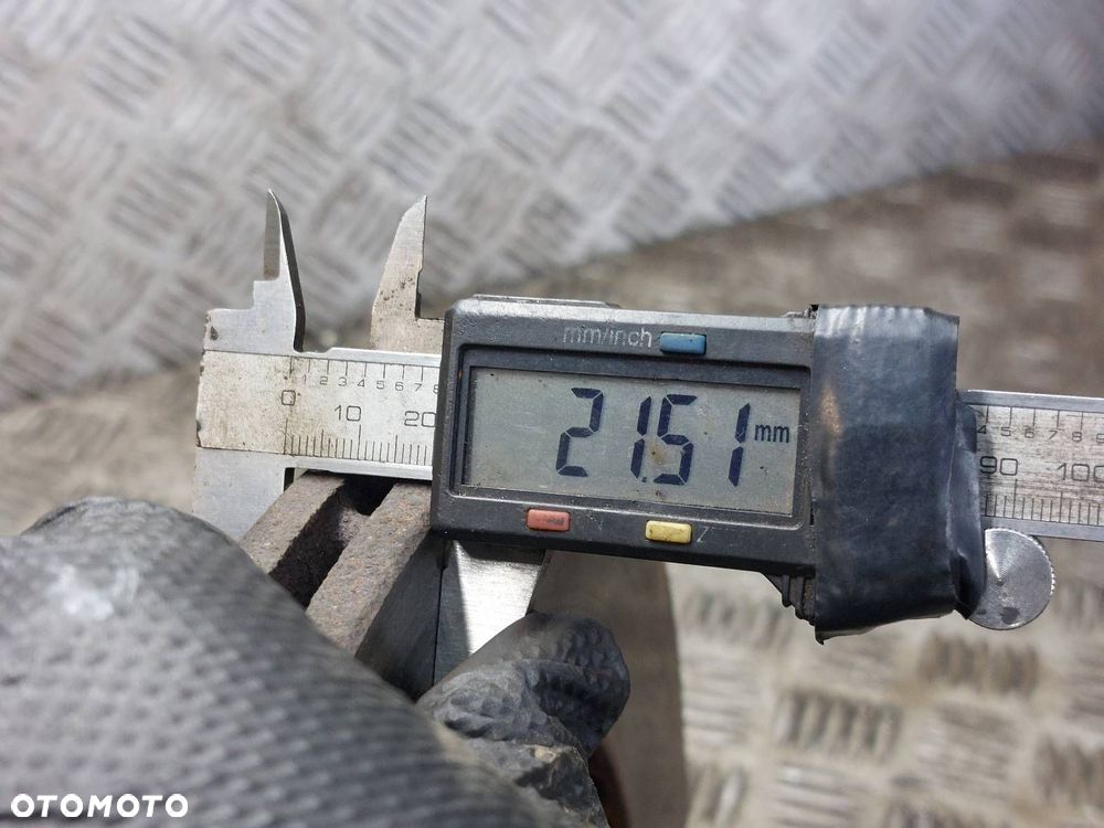 TARCZE HAMULCOWE PRZÓD + KLOCKI VOLKSWAGEN GOLF V 1.4 FSI - 7