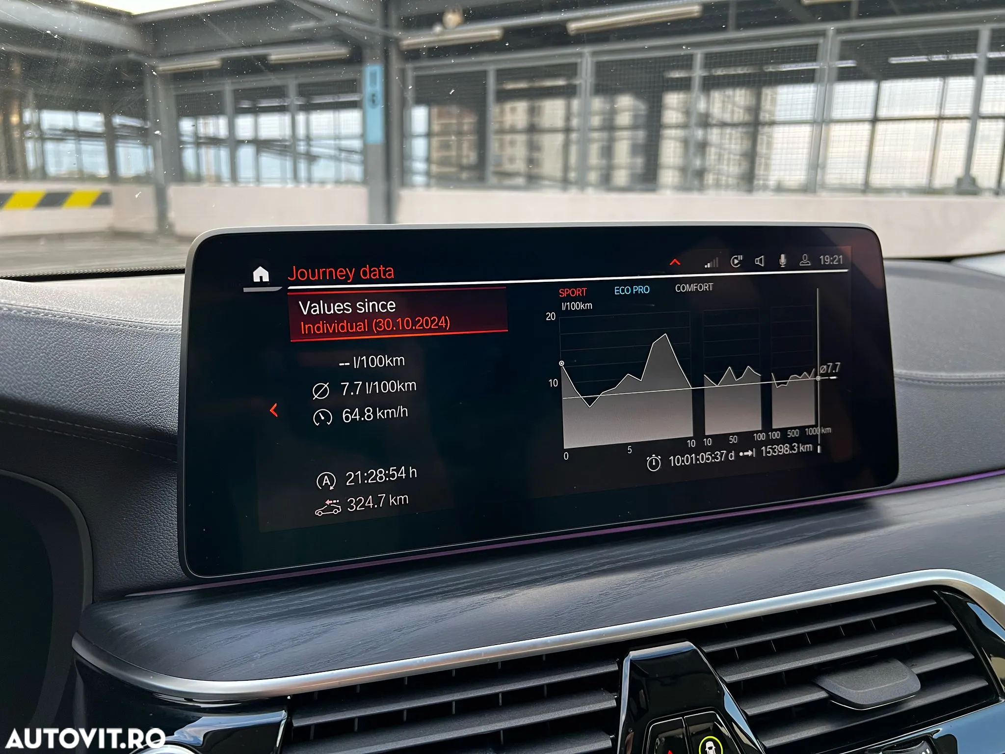 BMW Seria 5 520d xDrive AT MHEV - 26