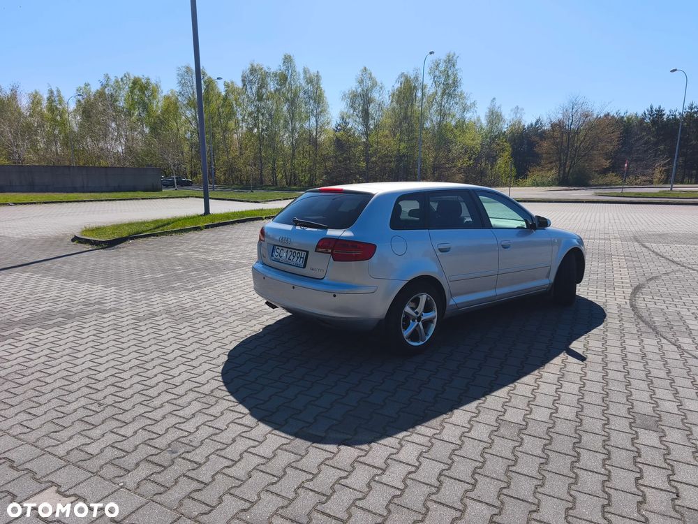 Audi A3 Sportback - 6
