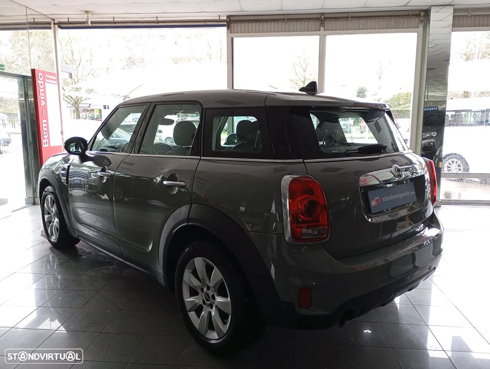 MINI Countryman Cooper Aut. John Cooper Works - 3