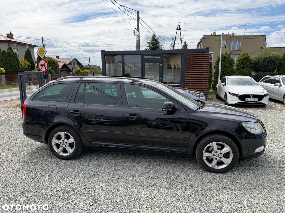 Skoda Octavia 1.6 Elegance - 8