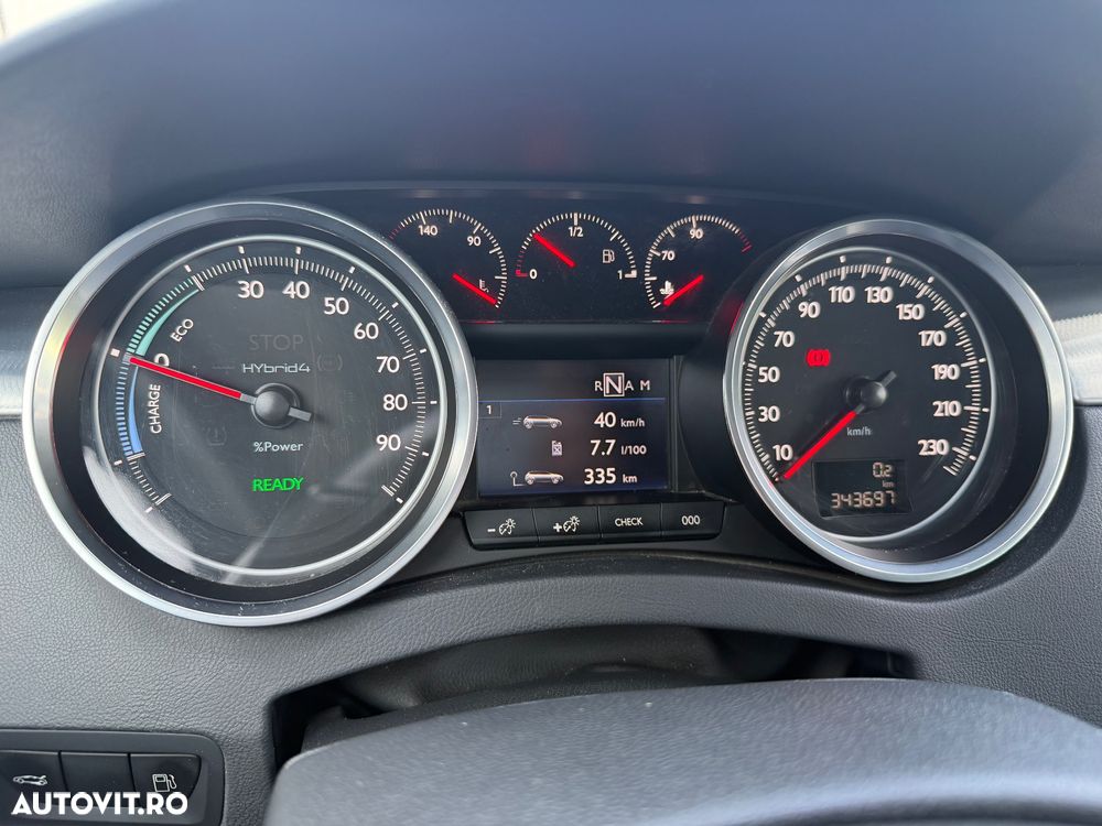 Peugeot 508 RXH Hybrid4 - 36