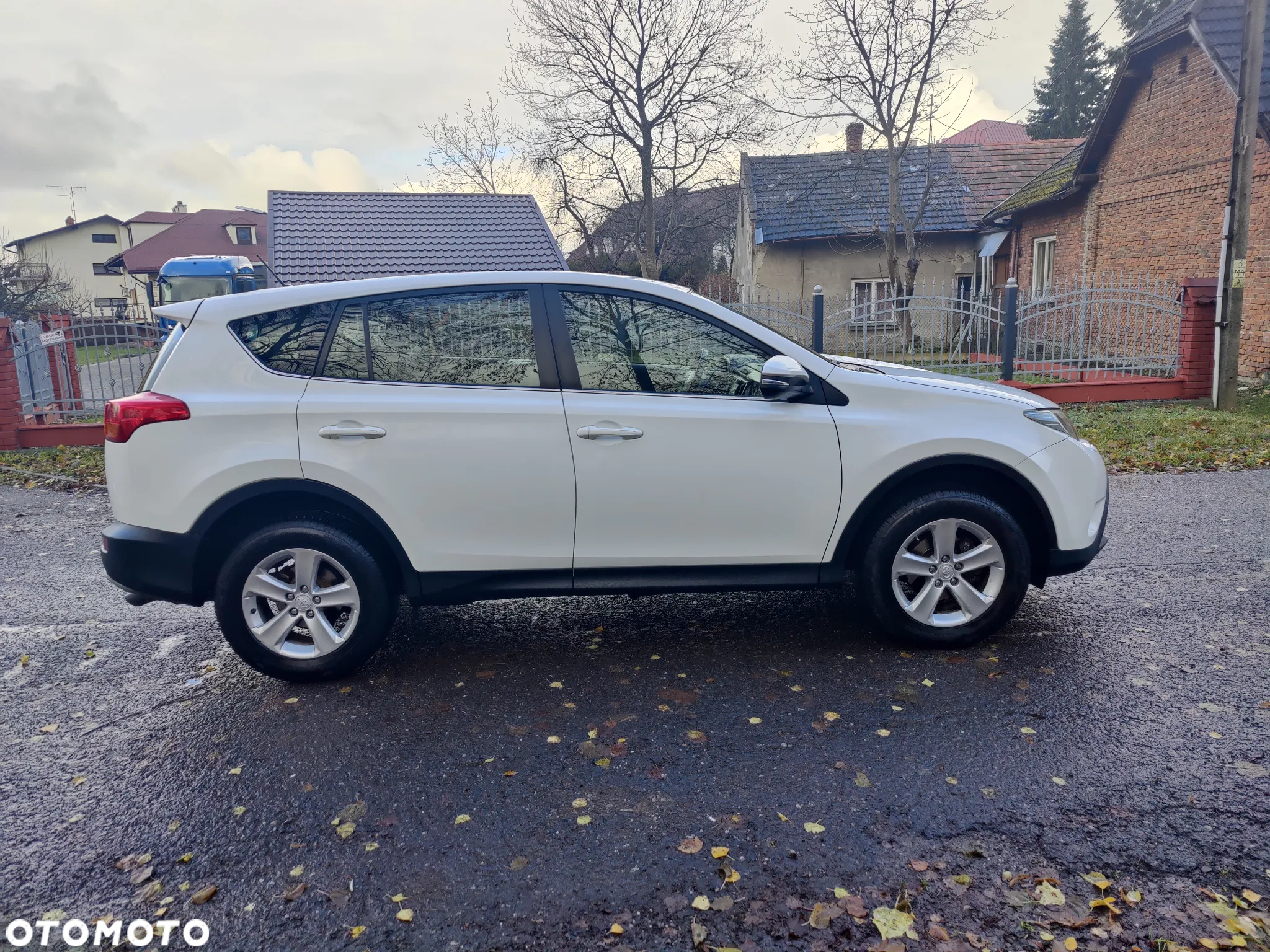 Toyota RAV4 2.2 D-4D Premium - 4