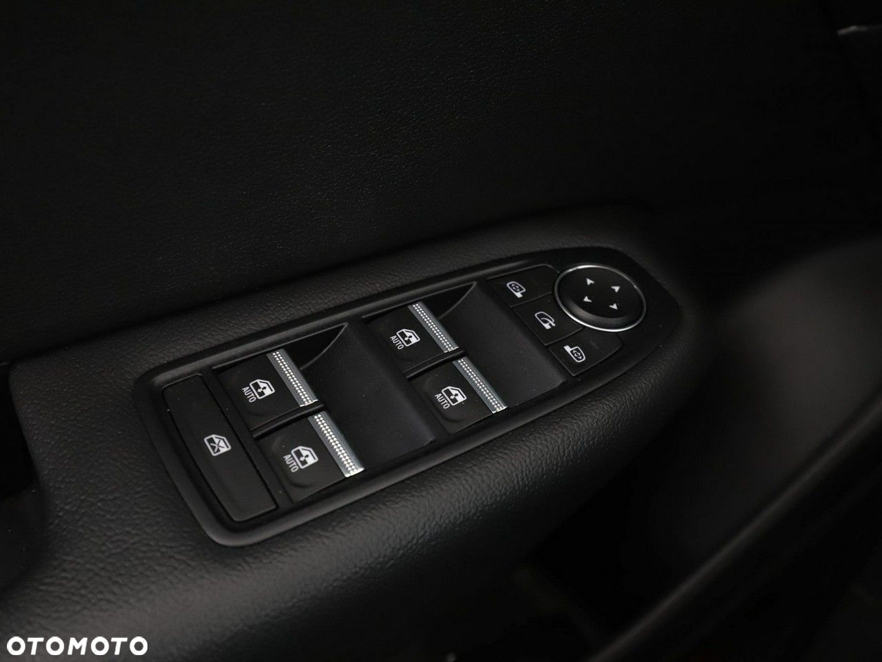 Renault Arkana TCe 140 EDC ZEN - 32