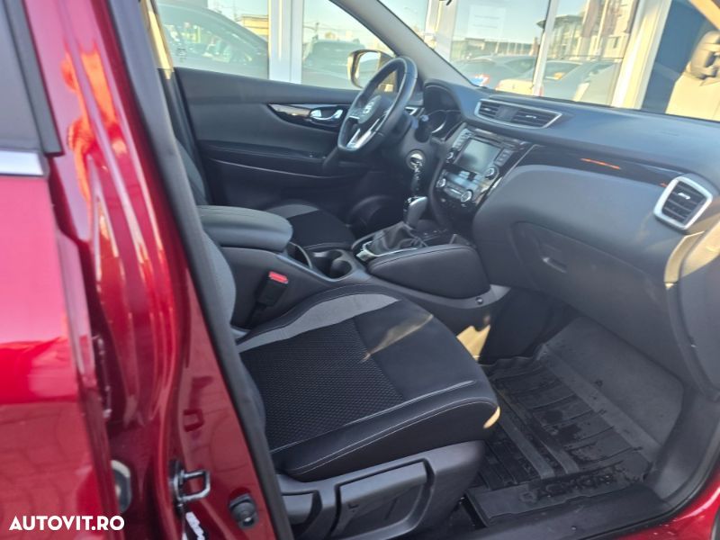 Nissan Qashqai - 12