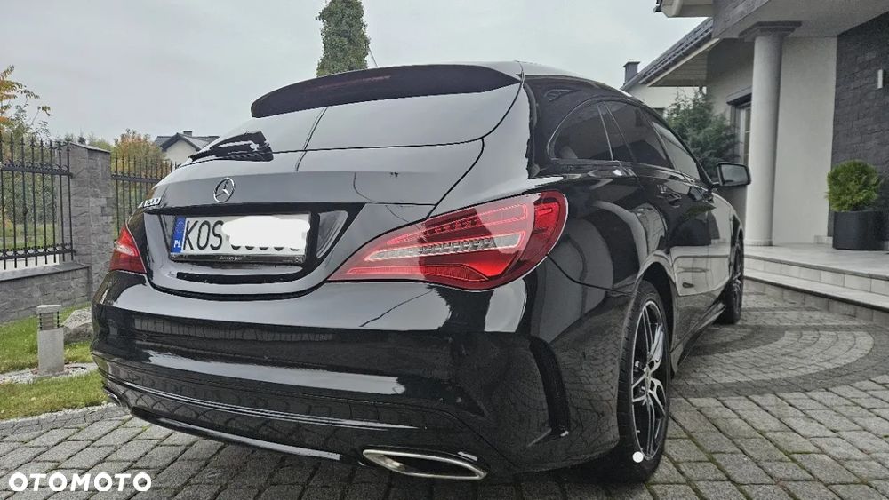 Mercedes-Benz CLA 200 7G-DCT AMG Line - 34