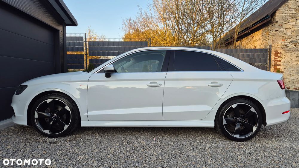 Audi A3 Limousine 1.4 TFSI cylinder on demand ultra S line Sportpaket - 9