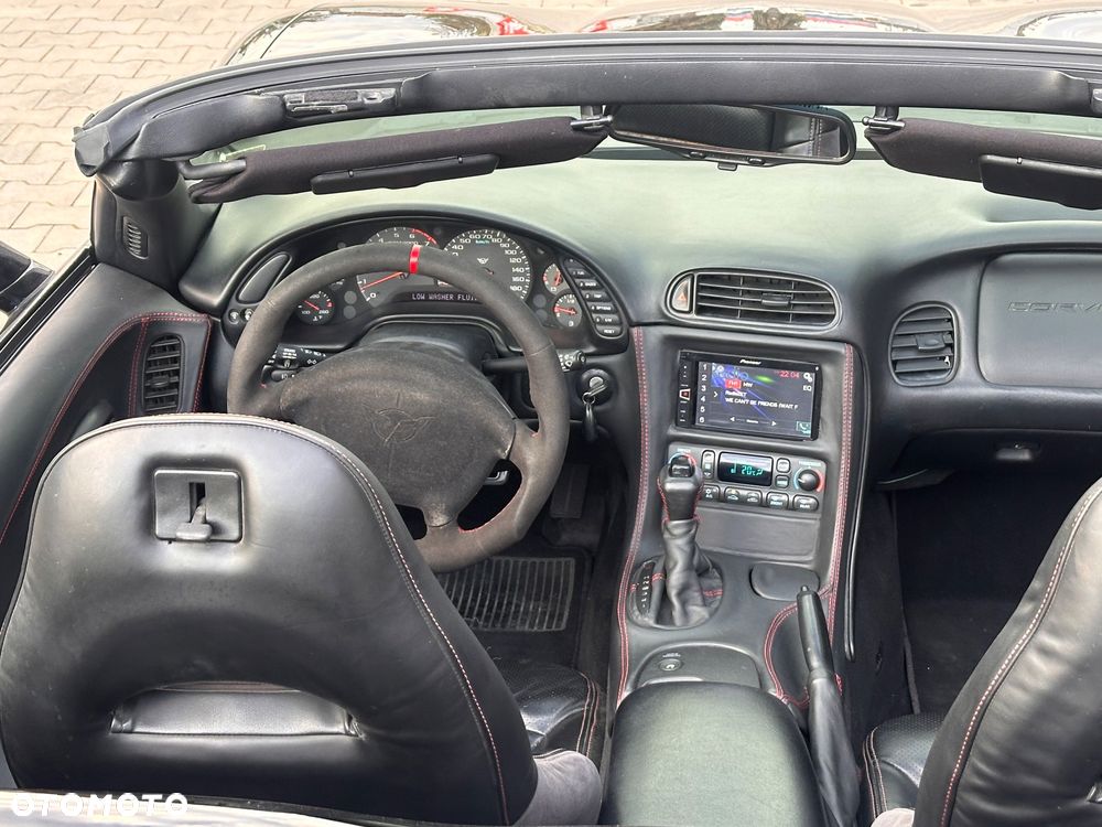 Chevrolet Corvette Convertible 5.7 - 11