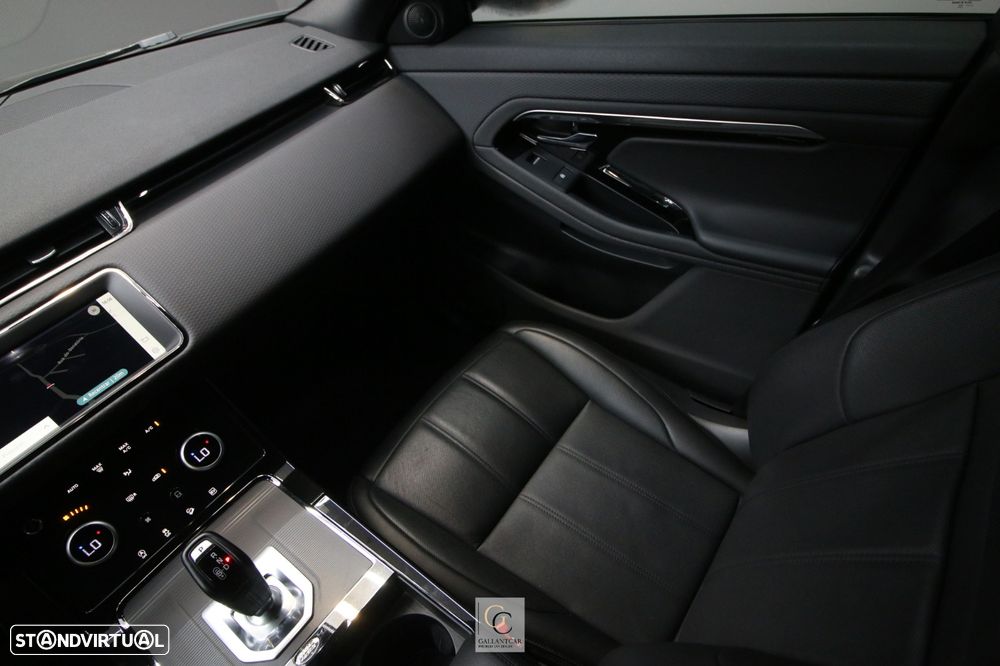Land Rover Range Rover Evoque P300e R-Dynamic SE - 31