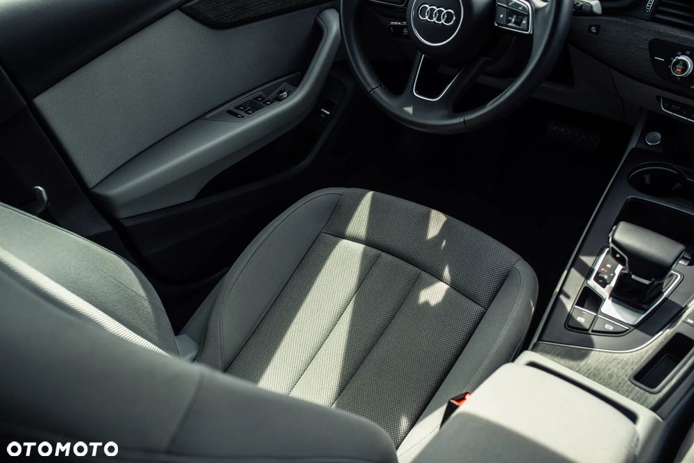 Audi A4 Limousine 40 TDI mHEV Advanced S tronic - 22