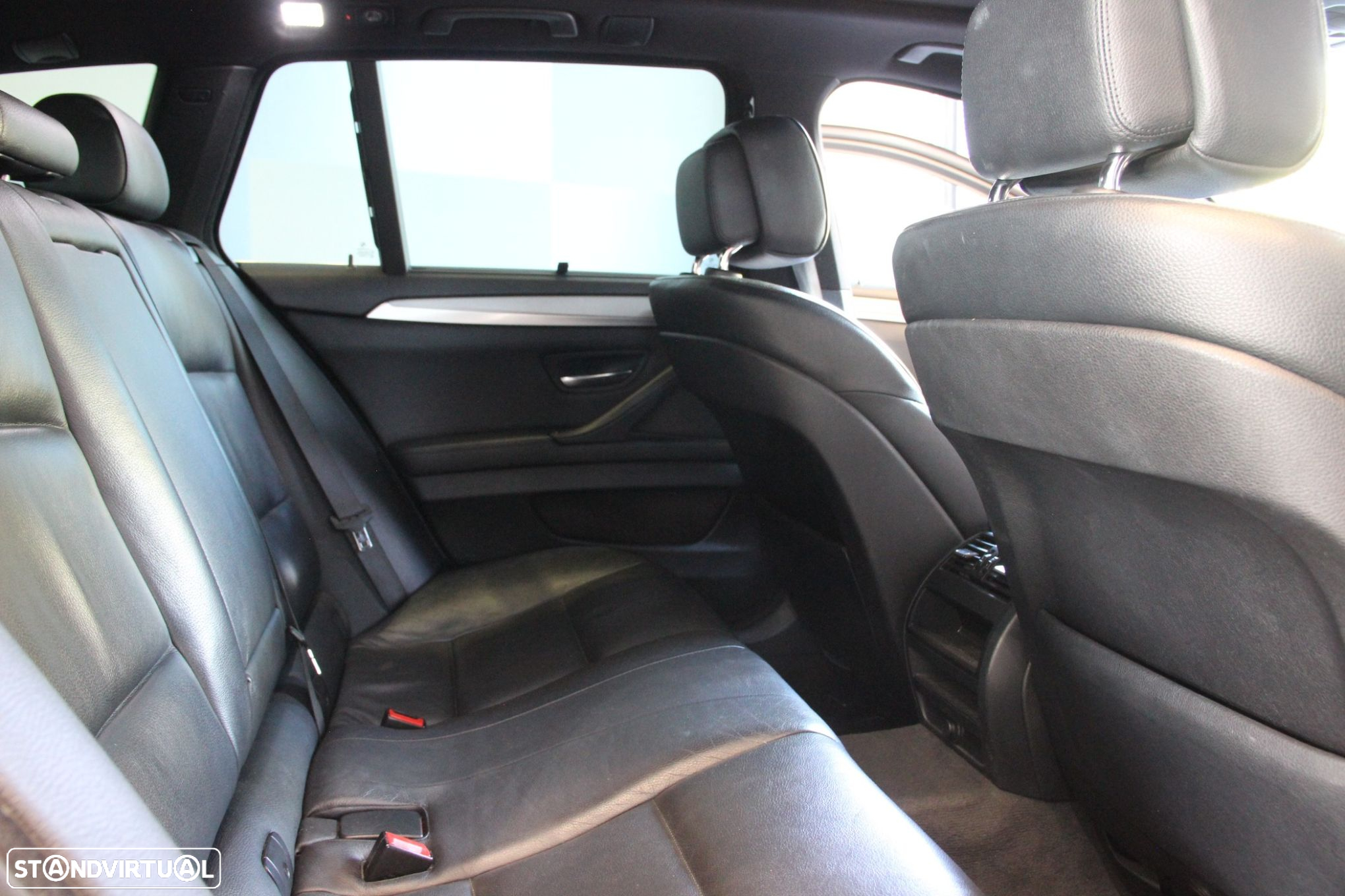 BMW 520 d Pack M Auto - 13