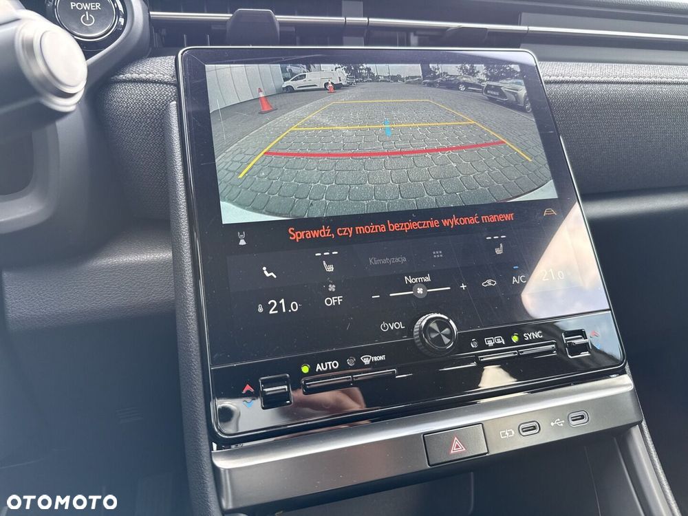 Lexus LBX 1.5 Hybrid - 20