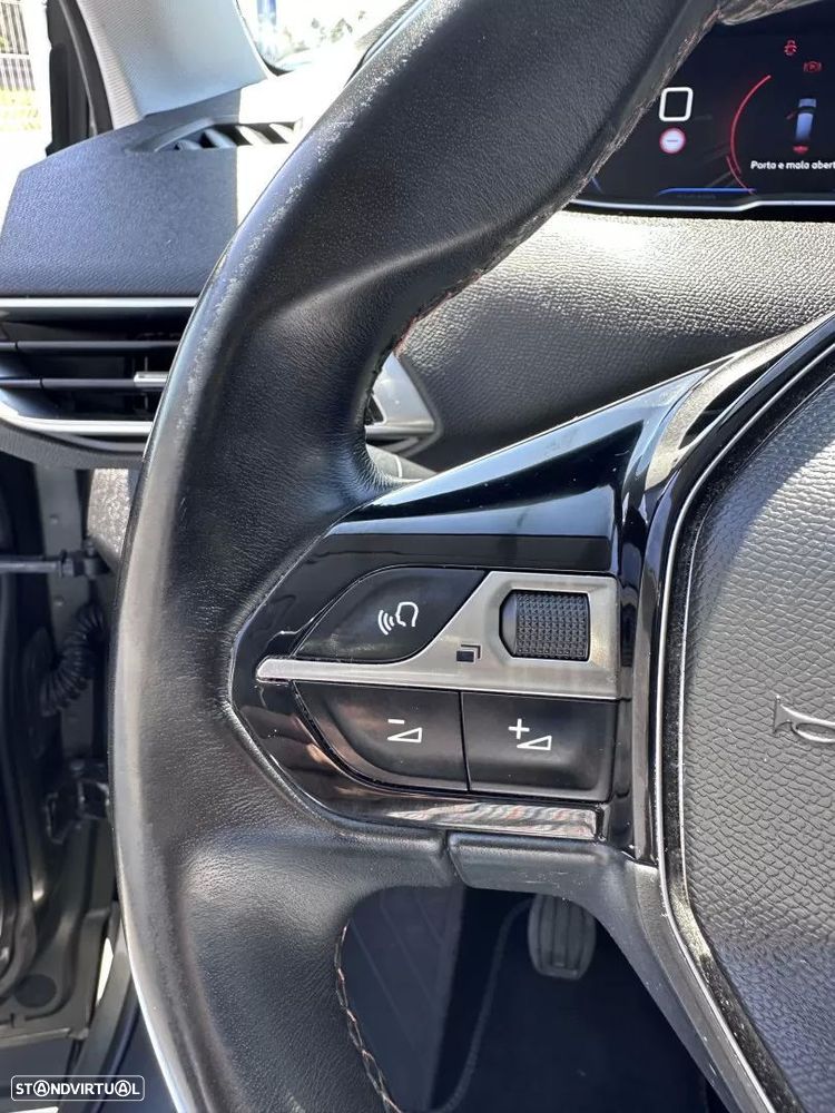 Peugeot 5008 1.2 PureTech Allure Pack - 39