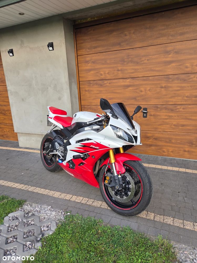 Yamaha R6 - 3