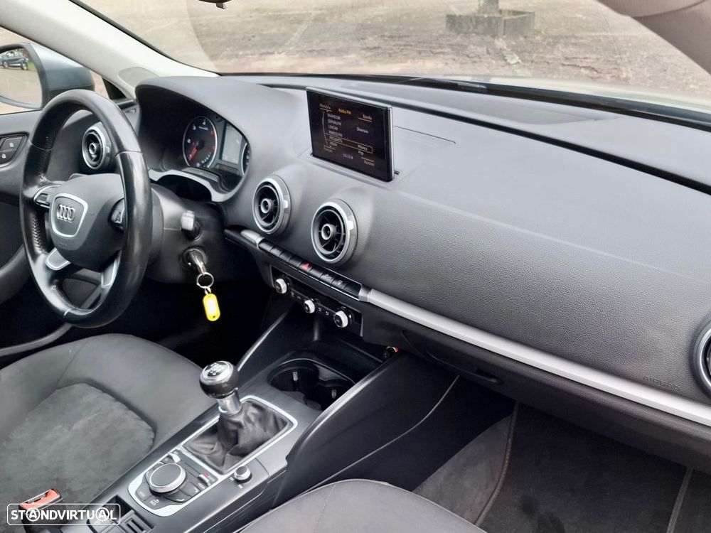 Audi A3 Sportback 2.0 TDI Attraction - 16