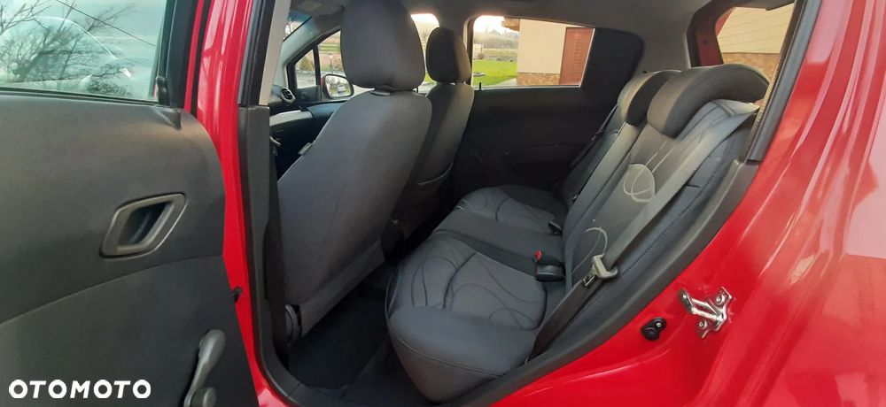 Chevrolet Spark - 33