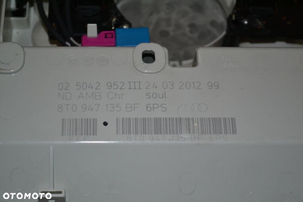 AUDI A4 B8 A5 S-LINE LAMPKA WNĘTRZA PODSUFITKI DIODY LED 8T0947135BF - 2