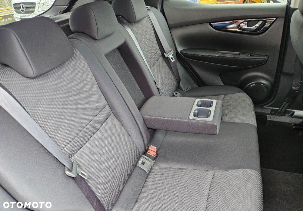 Nissan Qashqai - 27