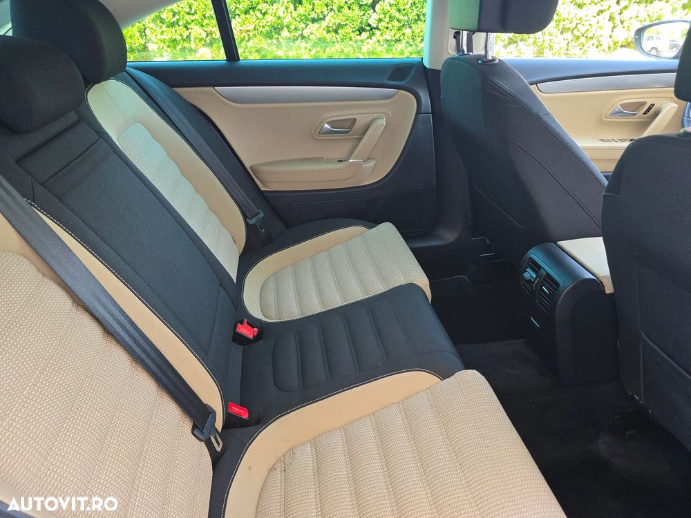 Volkswagen Passat CC 2.0 TDI DSG BMT - 9