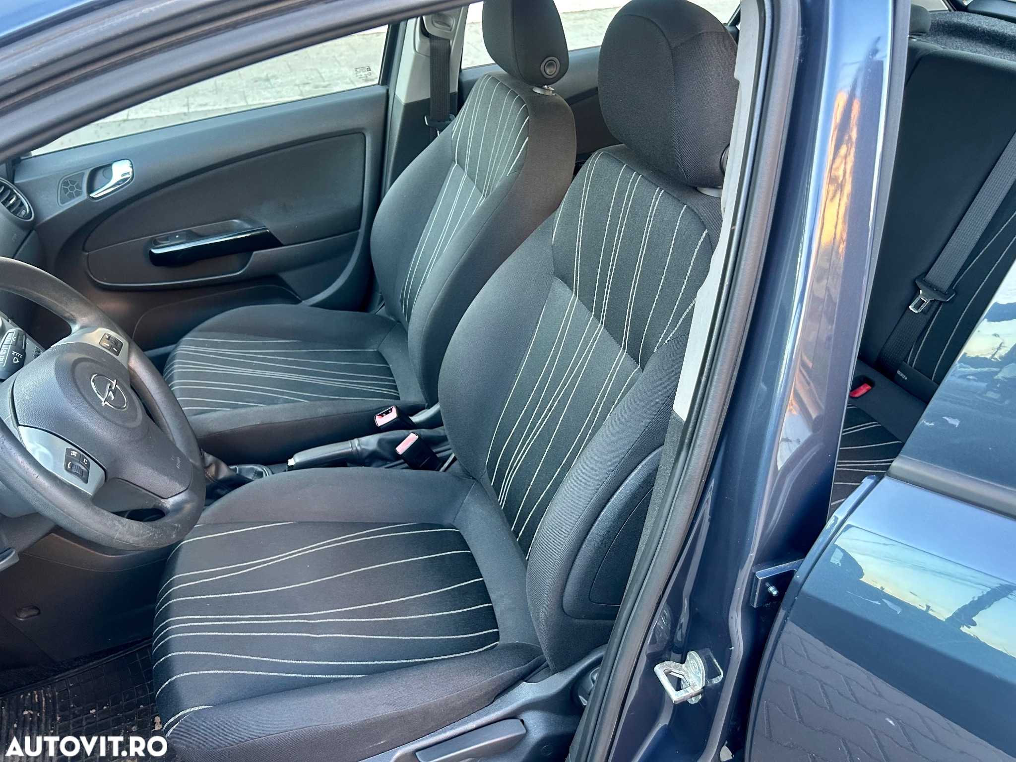 Opel Corsa 1.3 CDTI Cosmo - 6