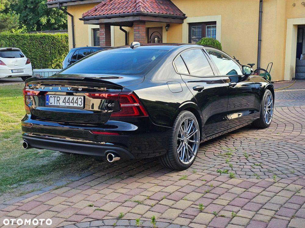 Volvo S60 - 4