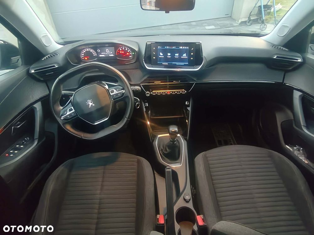 Peugeot 2008 PureTech 100 Business - 20