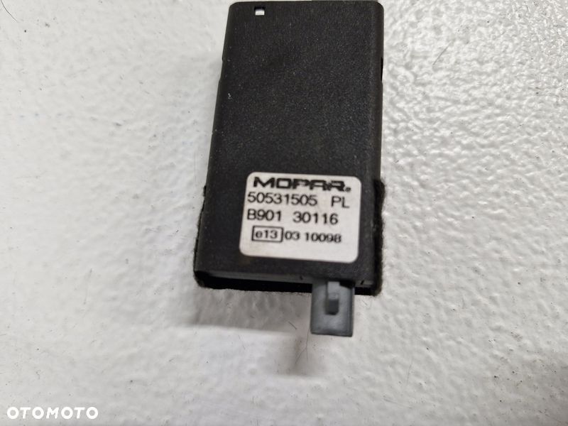 alfa romeo giulietta jeep renegade wzmacniacz anteny 5051505 - 2