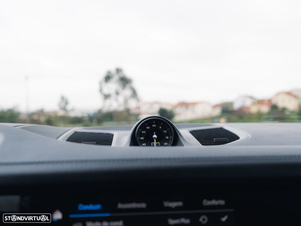 Porsche Cayenne Coupé E-Hybrid - 22