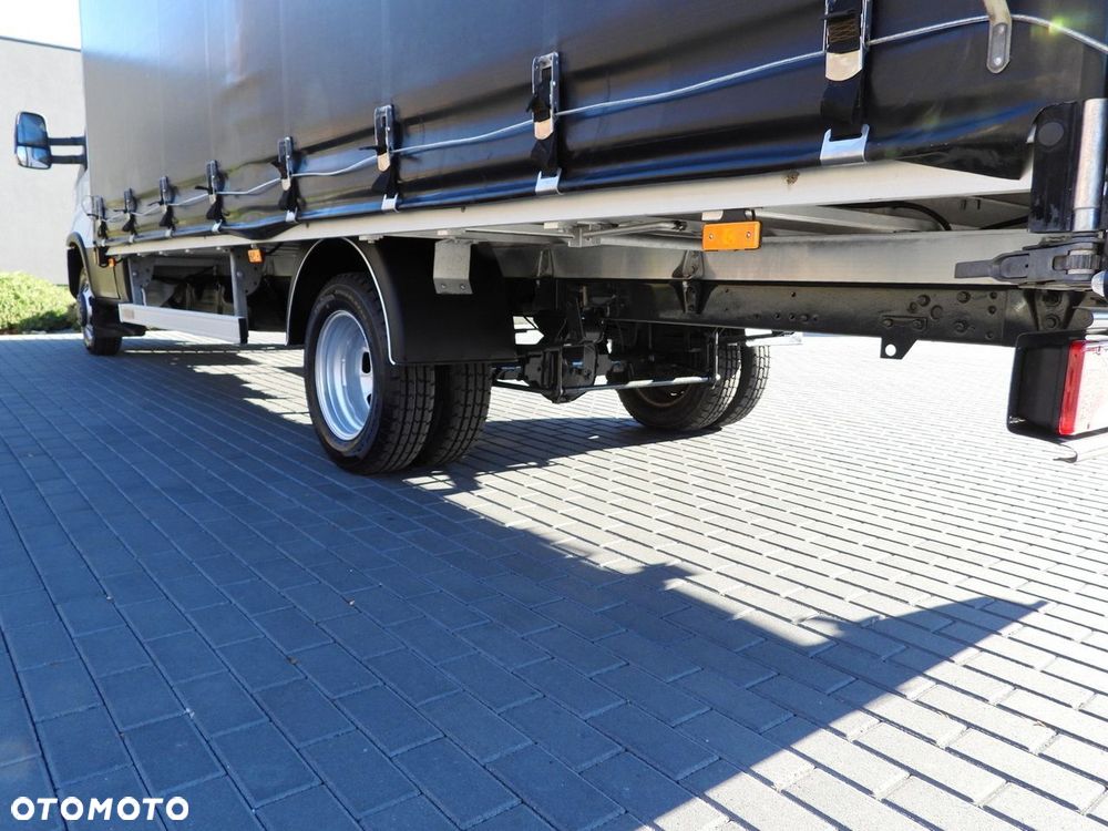 Iveco DAILY 50C17 PLANDEKA 10 PALET TEMPOMAT BLIŹNIACZE KOŁA KLIMATYZACJA  180KM - 17