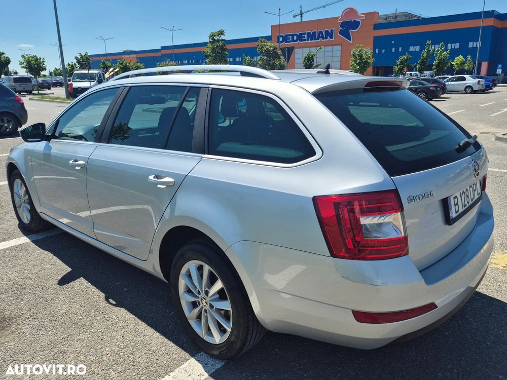 Skoda Octavia 1.6 TDI DSG Style - 13