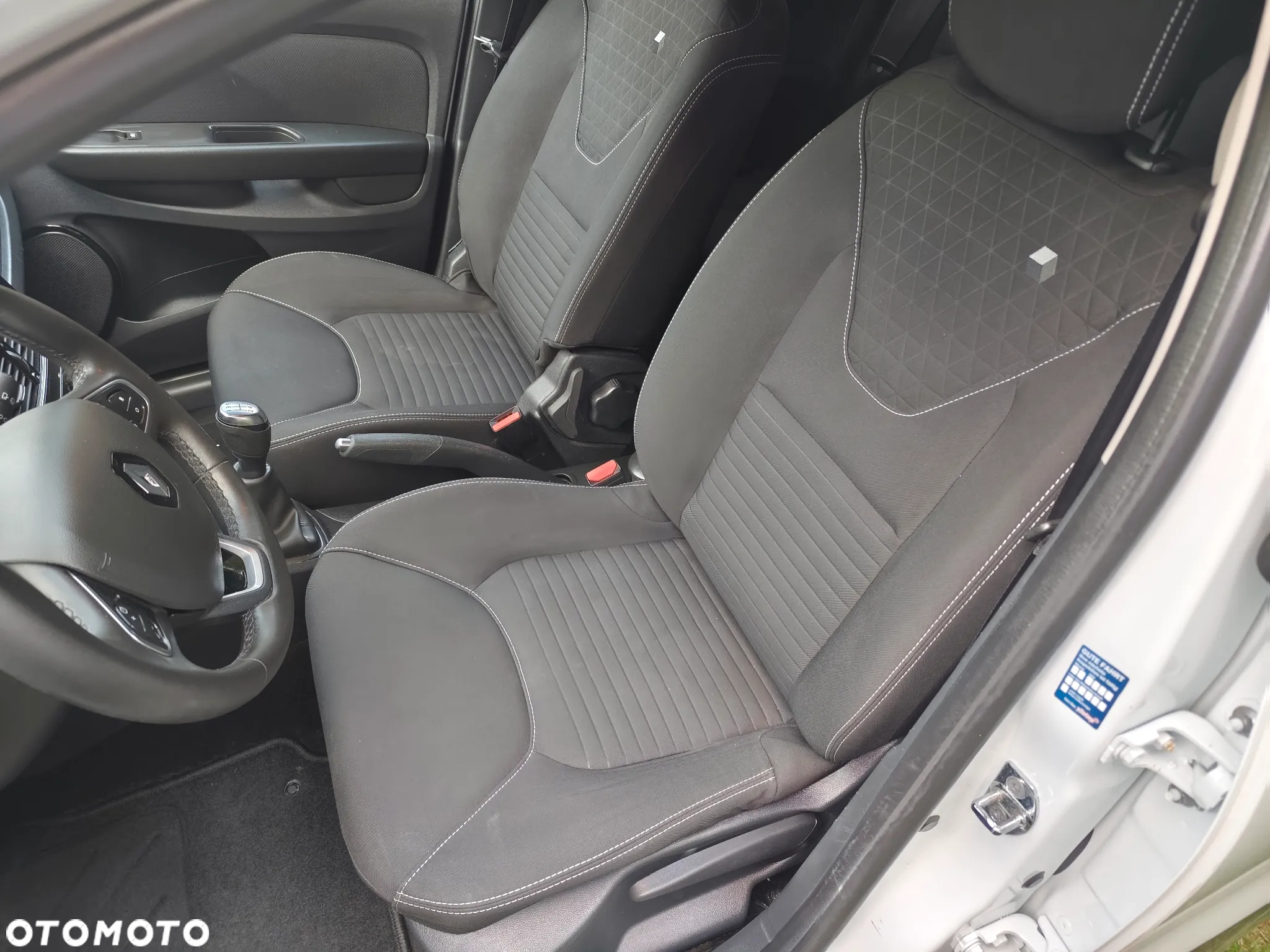 Renault Clio (Energy) TCe 90 Start & Stop LIMITED - 13