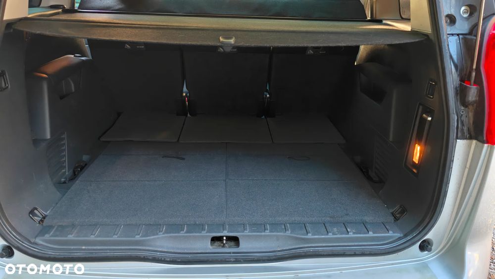 Peugeot 5008 1.6 THP Active 7os - 13