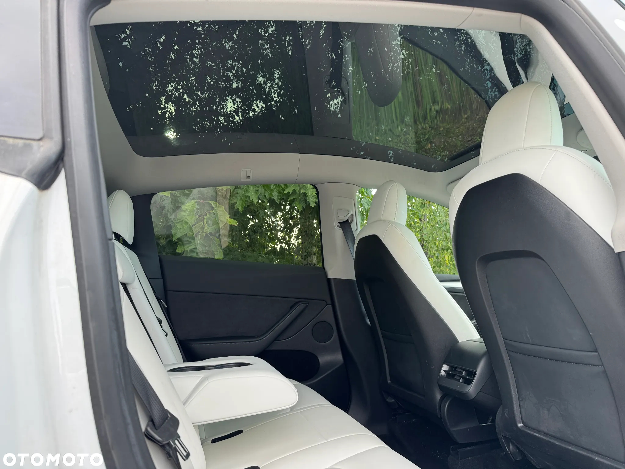 Tesla Y Model Long Range Dual Motor AWD - 15