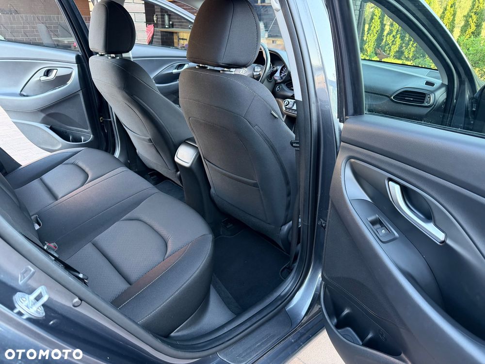 Hyundai i30 1.4 T-GDI Style - 26
